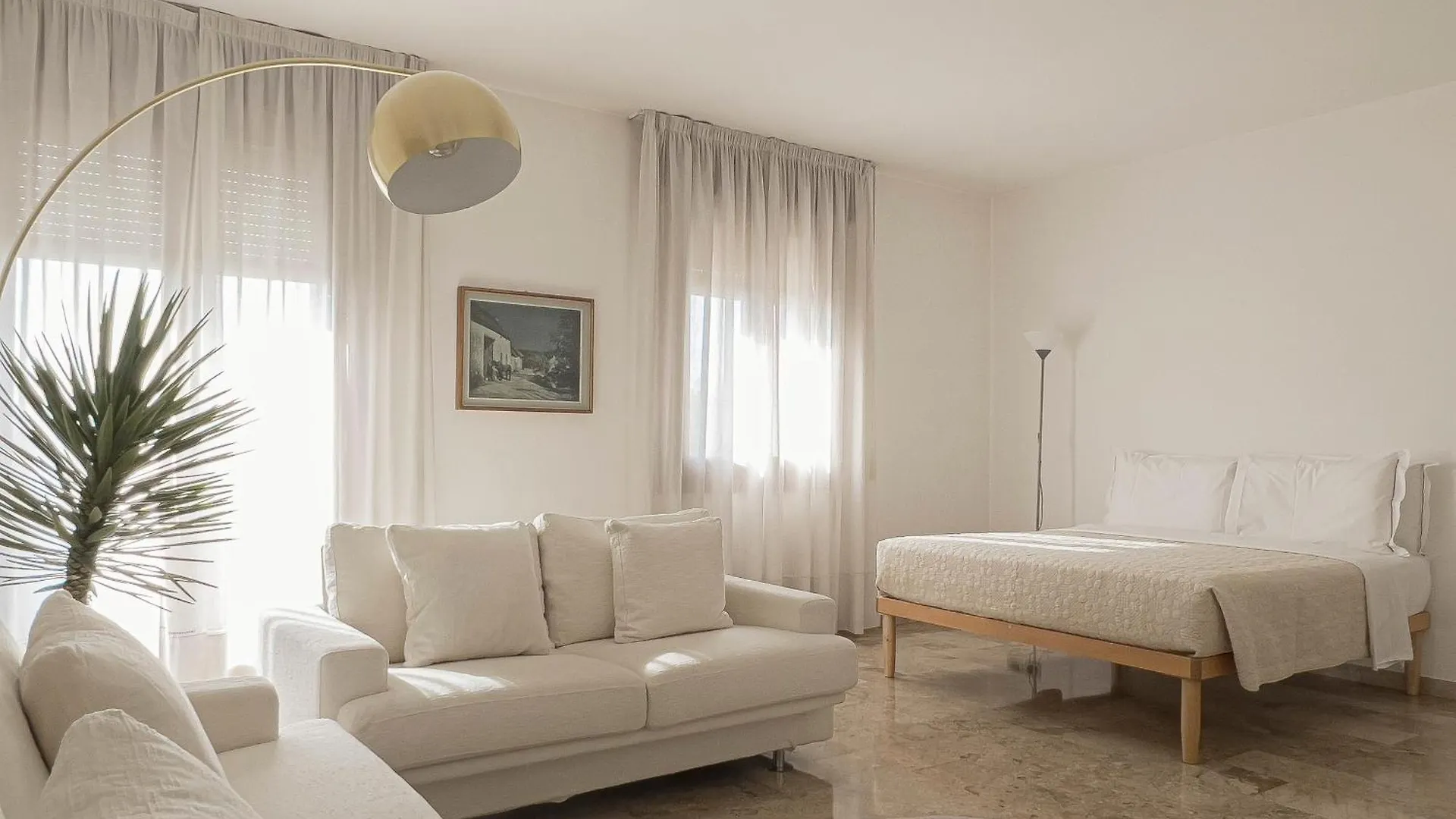 Apartment With City View Mestre Train Station