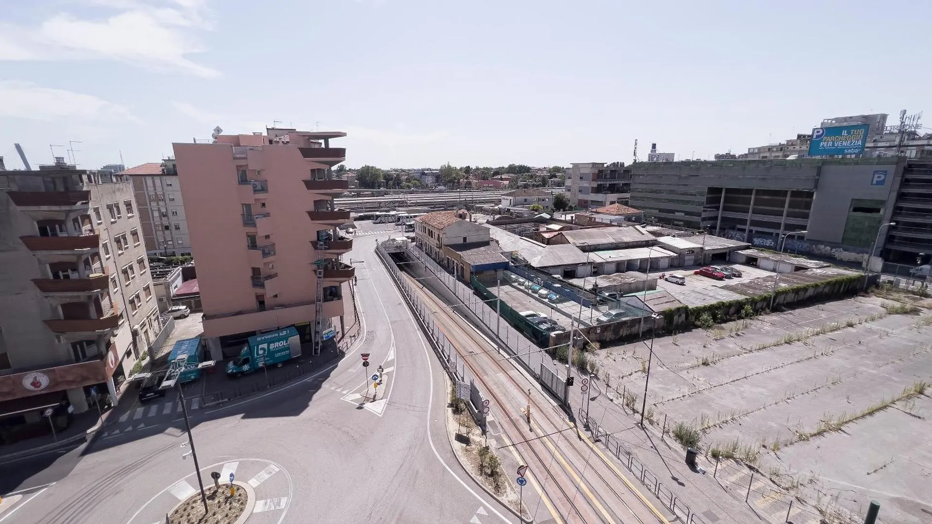 Apartment With City View Mestre Train Station 0*,  İtalya